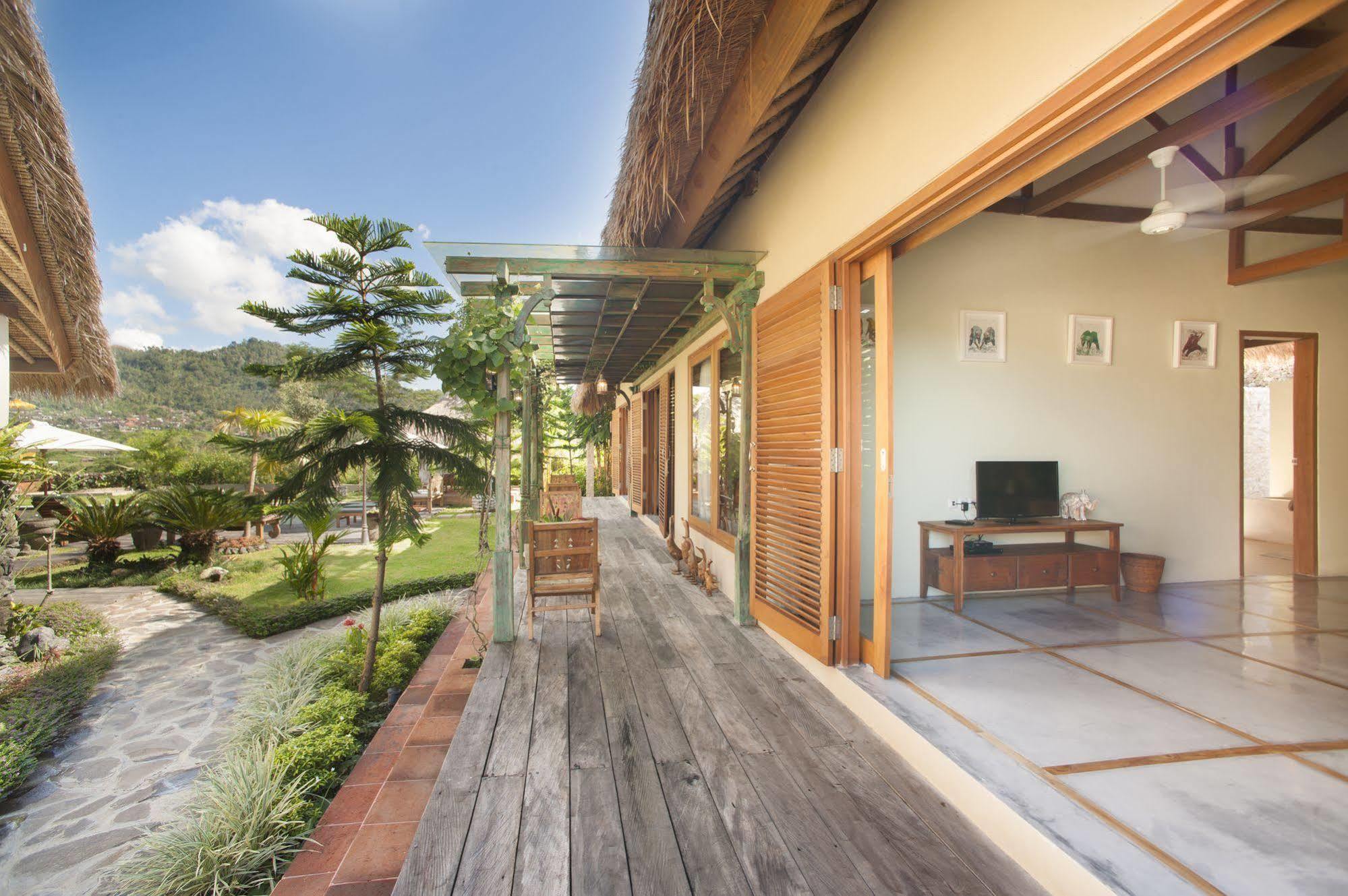 Kropak Guest house